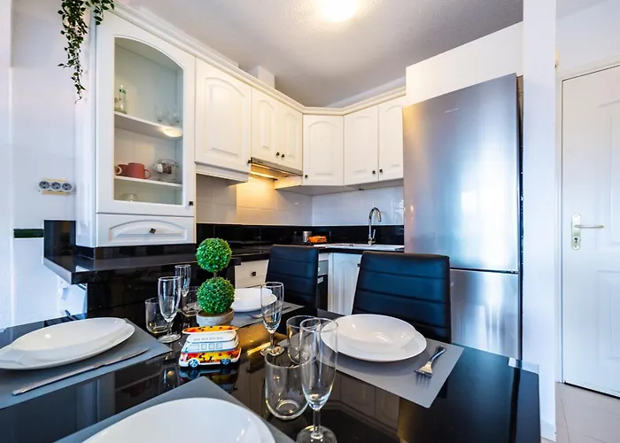 Gaviota Real En Balcon Del Mar * Costa Del Silencio