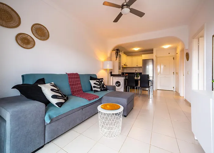 Gaviota Real En Balcon Del Mar *